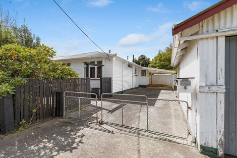 Photo of property in 5 Vera Street, Marton, 4710