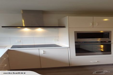 Photo of property in 10 Clare Street, Cambridge, 3434