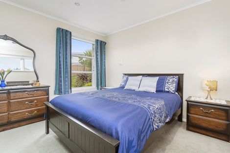 Photo of property in 31 Yorke Road, Haruru, 0204