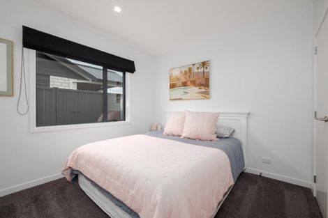 Photo of property in 12 Benmore Place, Poraiti, Napier, 4112