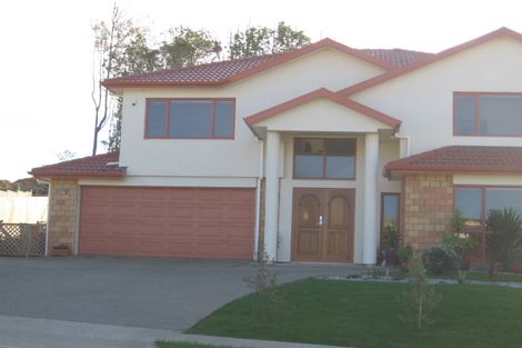 Photo of property in 67 Medallion Drive, Oteha, Auckland, 0632