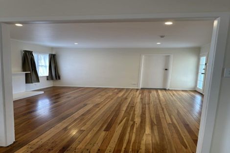 Photo of property in 75 Greenpark Road, Penrose, Auckland, 1061