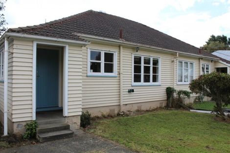 Photo of property in 12 Ranfurly Street, Dannevirke, 4930