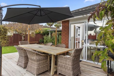 Photo of property in 9 Meadowviews Drive, Welcome Bay, Tauranga, 3112