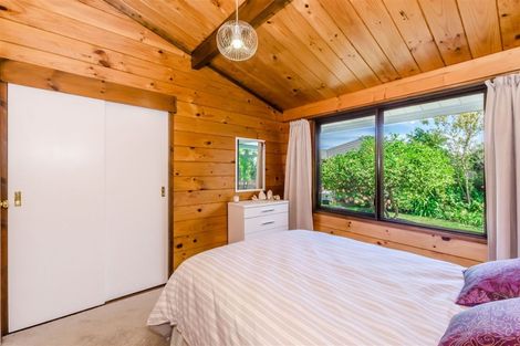 Photo of property in 26 Sunshine Avenue, Paraparaumu, 5032