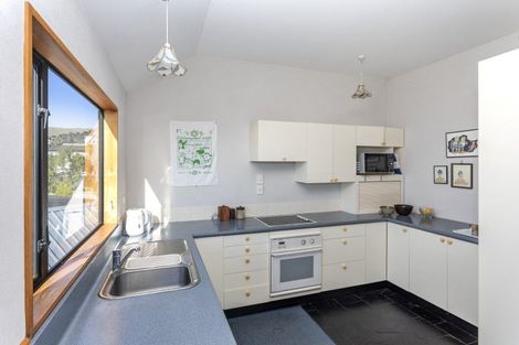 Photo of property in 6 Glendevere Terrace, Redcliffs, Christchurch, 8081