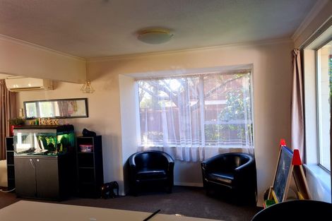 Photo of property in 16 De Bloge Place, Burwood, Christchurch, 8061