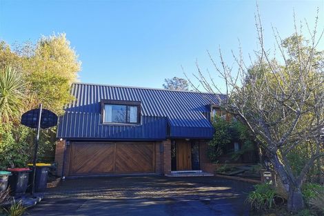 Photo of property in 35 Rembrandt Place, Burnside, Christchurch, 8053