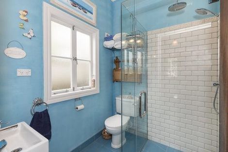 Photo of property in 75 Gribblehirst Road, Sandringham, Auckland, 1025