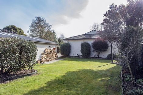 Photo of property in 3 Mckenzie Place, Waikuku Beach, 7402