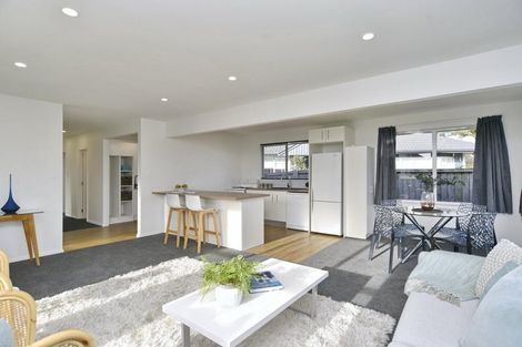 Photo of property in 216 Hendersons Road, Hoon Hay, Christchurch, 8025