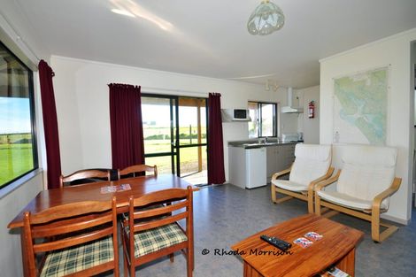 Photo of property in 986 Tinopai Road, Tinopai, Matakohe, 0593