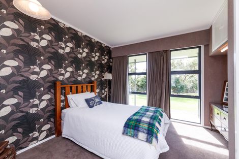 Photo of property in 649 Aokautere Drive, Aokautere, Palmerston North, 4471