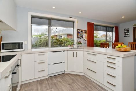 Photo of property in 85 Daniels Road, Redwood, Christchurch, 8051