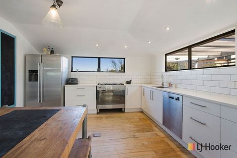 Photo of property in 196 Seaforth Road, Waihi Beach, 3611