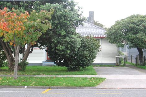 Photo of property in 49 Naenae Road, Naenae, Lower Hutt, 5011