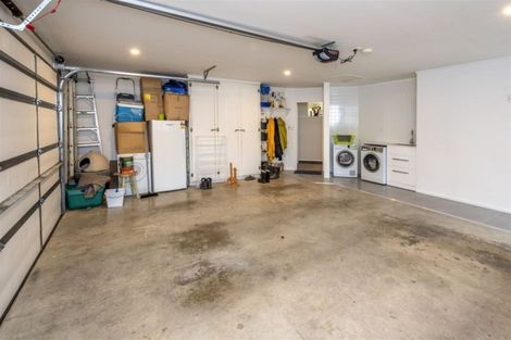 Photo of property in 9 Lynch Grove, Levin, 5510