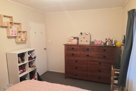 Photo of property in 2/54 Awamutu Grove, Waiwhetu, Lower Hutt, 5010