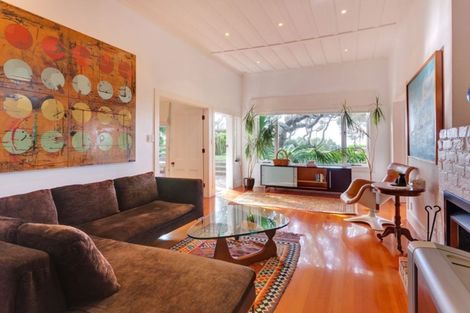 Photo of property in 35 Clifton Road, Hauraki, Auckland, 0622