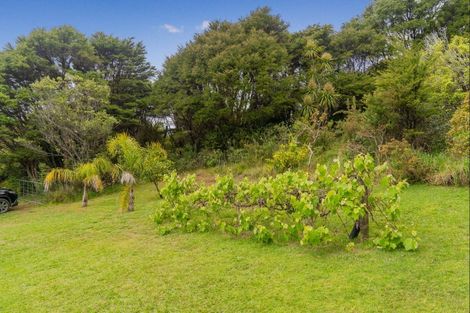 Photo of property in 556 Boat Harbour Road, Whenuakite, Whitianga, 3591