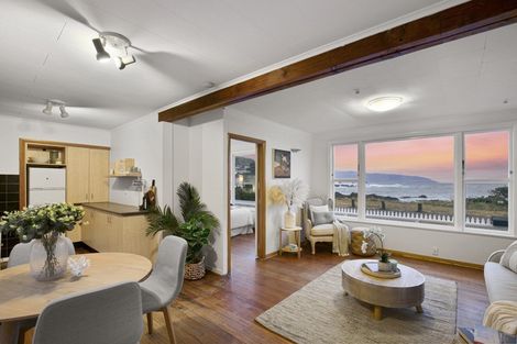 Photo of property in 128 Owhiro Bay Parade, Owhiro Bay, Wellington, 6023