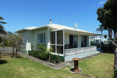 Photo of property in 37 Seaview Avenue, Te Puru, Thames, 3575