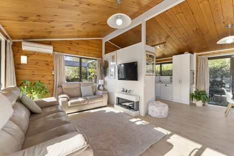 Photo of property in 10 Manawa Avenue, Raumati Beach, Paraparaumu, 5032