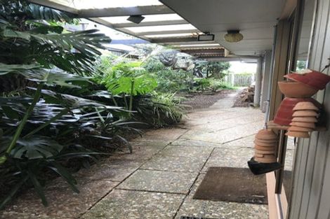 Photo of property in 11 View Road, Shelly Park, Auckland, 2014