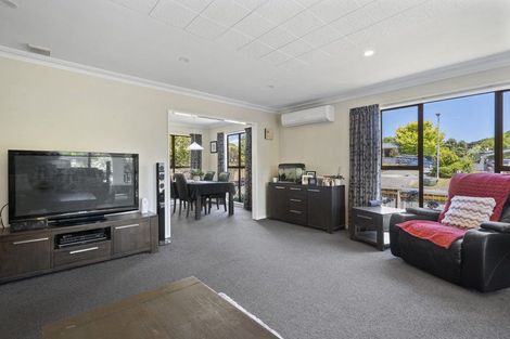 Photo of property in 33 Discovery Drive, Whitby, Porirua, 5024