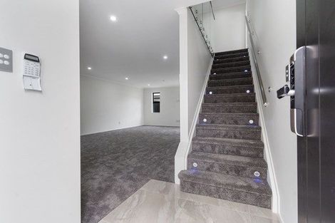 Photo of property in 18b Calvert Avenue, Mangere East, Auckland, 2024