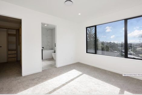 Photo of property in 30a Coronation Road, Hillcrest, Auckland, 0627