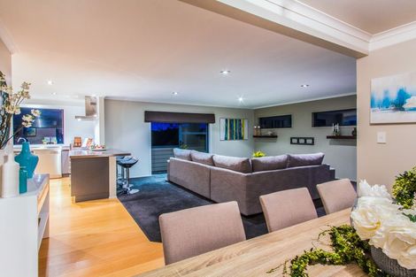 Photo of property in 12e Bluefin Way, West Harbour, Auckland, 0618