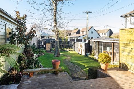 Photo of property in 87 Abberley Crescent, St Albans, Christchurch, 8014