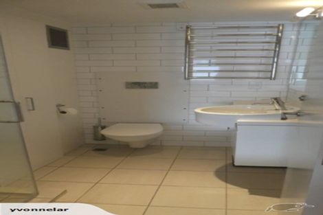 Photo of property in The Capital, 370 Oriental Parade, Oriental Bay, Wellington, 6011