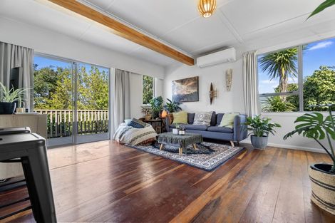 Photo of property in 6 Tutchen Avenue, Raglan, 3225