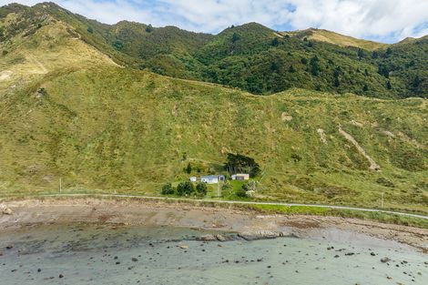 Photo of property in 1061 Mataikona Road, Mataikona, Tinui, 5889