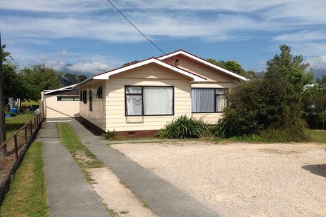 Photo of property in 88 Central Takaka Road, Takaka, 7183