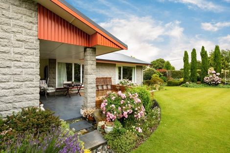 Photo of property in 16 Pound Road, Leeston, 7632