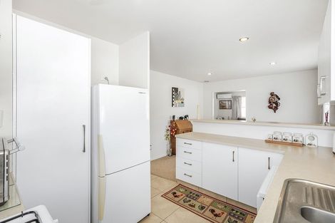 Photo of property in 30 Ranui Street, Dinsdale, Hamilton, 3204