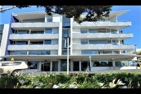 Photo of property in 401/15 Rawene Road, Birkenhead, Auckland, 0626