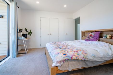 Photo of property in 11 Resolution Drive, Gulf Harbour, Whangaparaoa, 0930