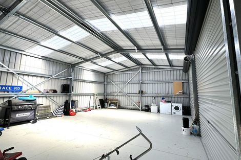 Photo of property in 64 Cameron Road, Hillend, Balclutha, 9272