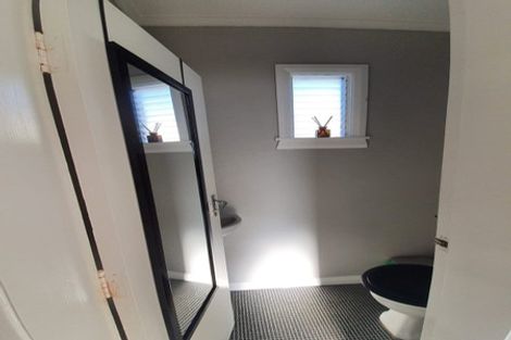 Photo of property in 11 Wilson Street, Newtown, Wellington, 6021