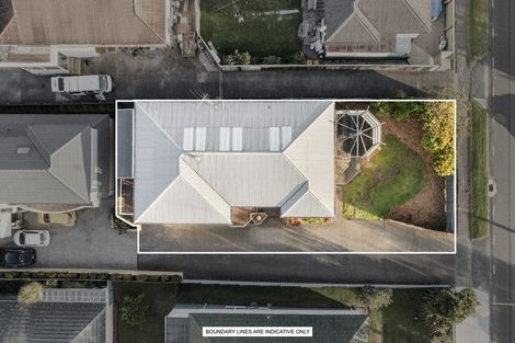 Photo of property in 213 Te Atatu Road, Te Atatu South, Auckland, 0610