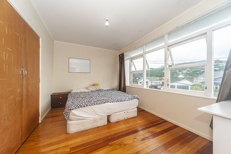 Photo of property in 7/55 Apu Crescent, Lyall Bay, Wellington, 6022