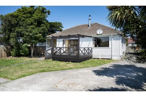 Photo of property in 49 Dunarnan Street, Avonside, Christchurch, 8061