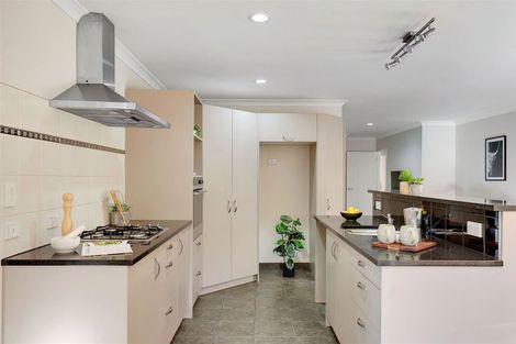 Photo of property in 16 Dusky Crescent, Aotea, Porirua, 5024