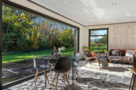 Photo of property in 112 Kawiu Road, Levin, 5510