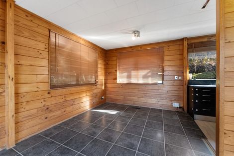 Photo of property in 37 Westhaven Drive, Tawa, Wellington, 5028