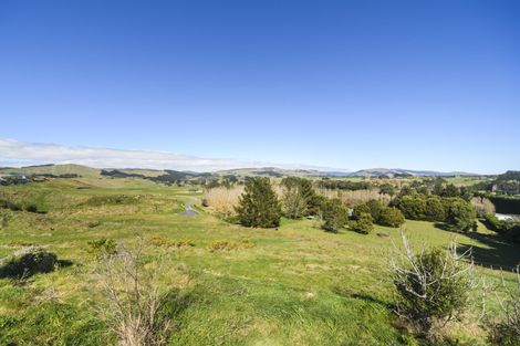 Photo of property in 122 Pacific Drive, Fitzherbert, Palmerston North, 4410